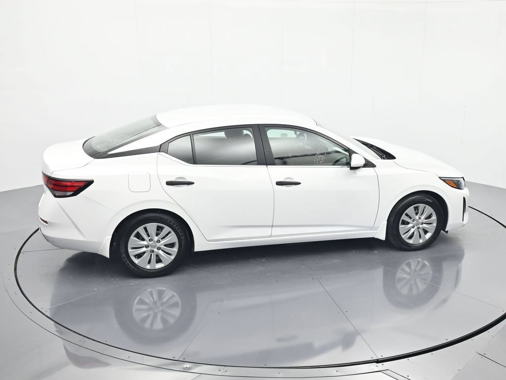 Used 2024 Nissan Sentra S FWD image 31