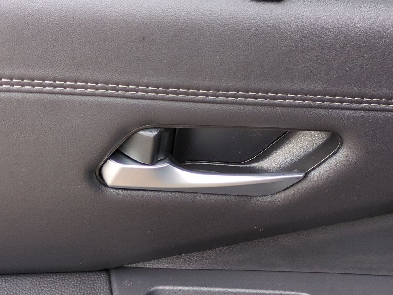 New 2026 Nissan Pathfinder Platinum w/ Accent Package FWD image 27