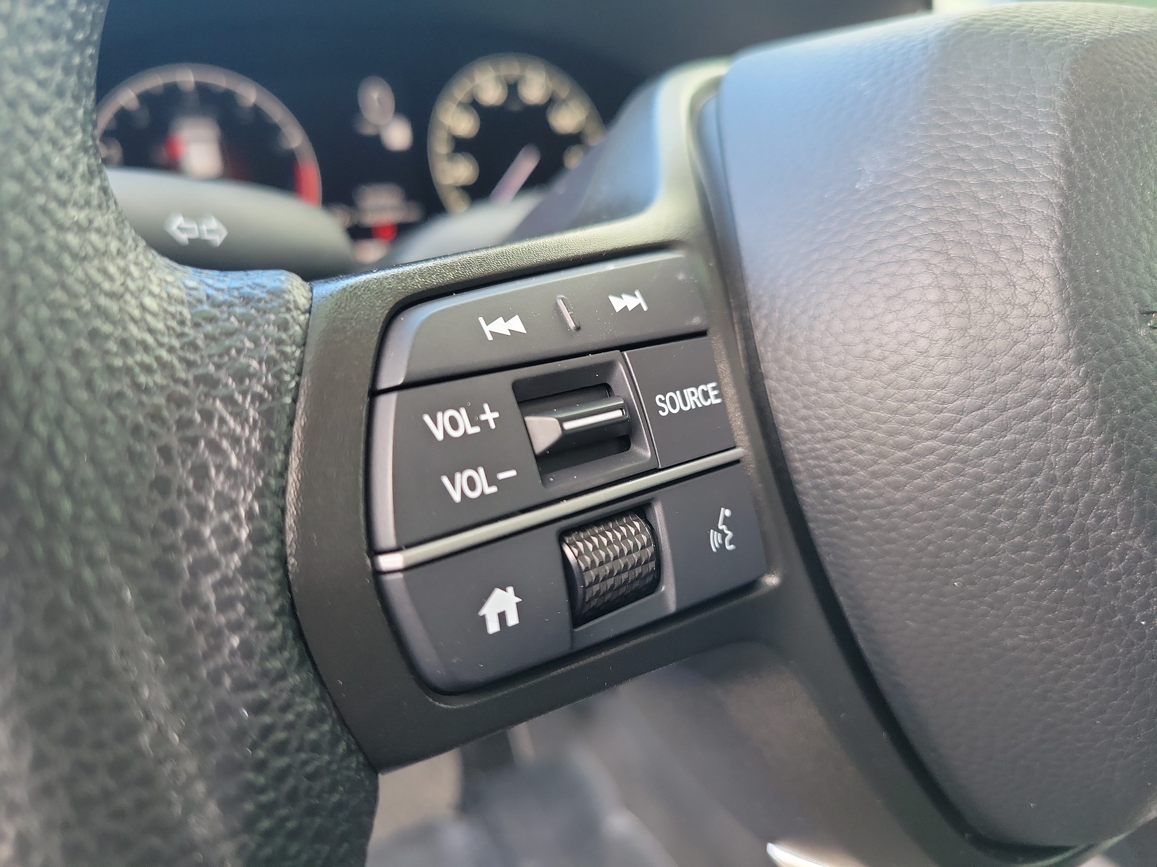 Used 2024 Honda CR-V LX image 23