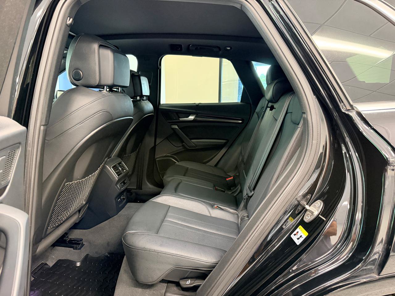 Used 2019 Audi SQ5 Prestige w/ Prestige Package AWD/4WD image 22