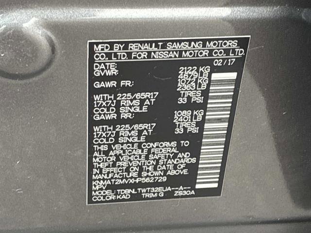 Used 2017 Nissan Rogue SV w/ SV Premium Package image 21