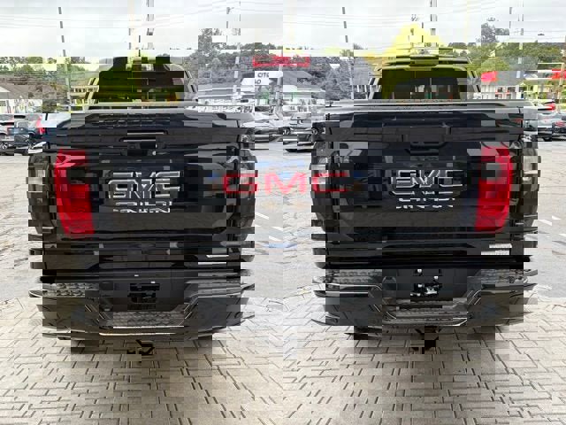 New 2026 GMC Canyon Elevation w/ Convenience Package image 9