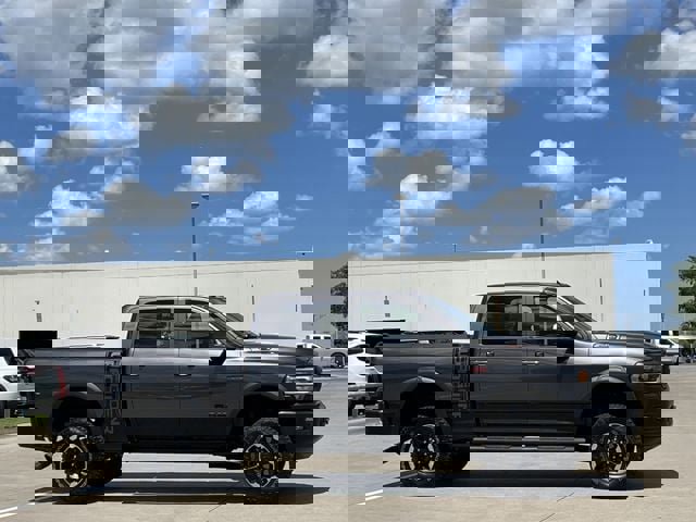 Used 2021 RAM 2500 Power Wagon image 3