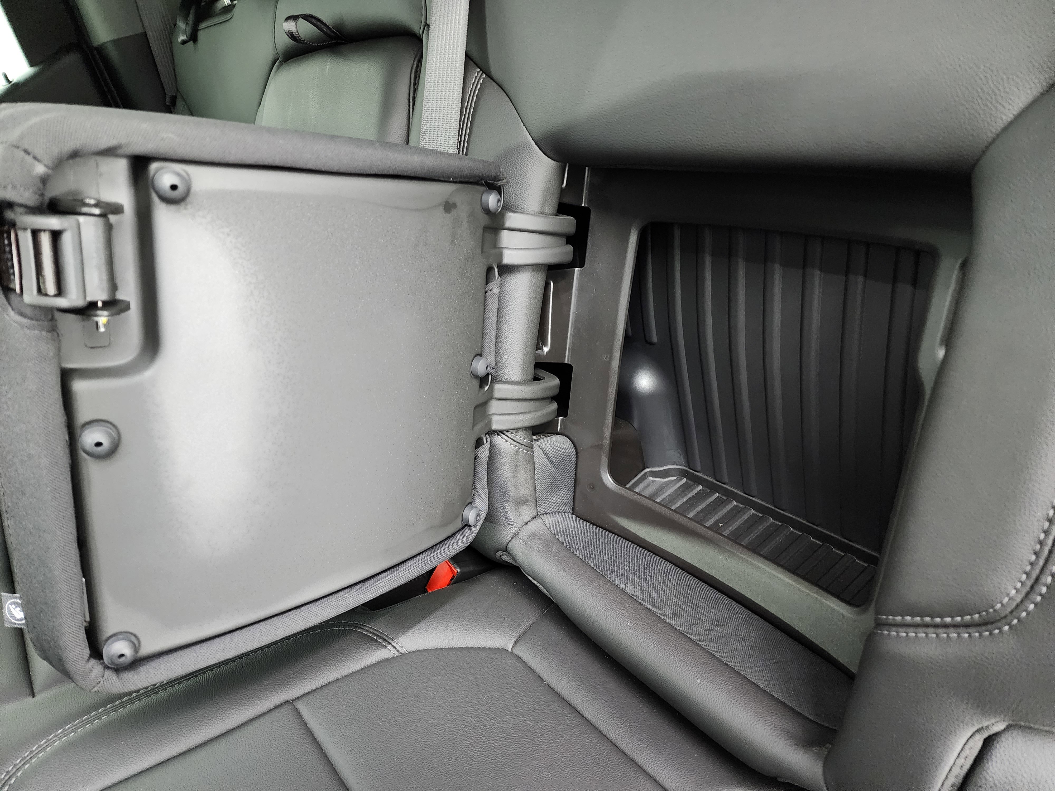 Used 2020 Chevrolet Silverado 1500 LT Trail Boss image 40