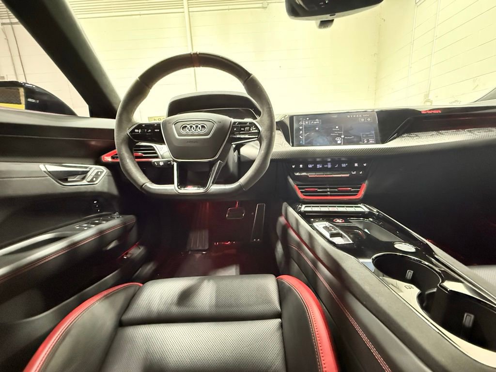 Used 2023 Audi RS e-tron GT image 43