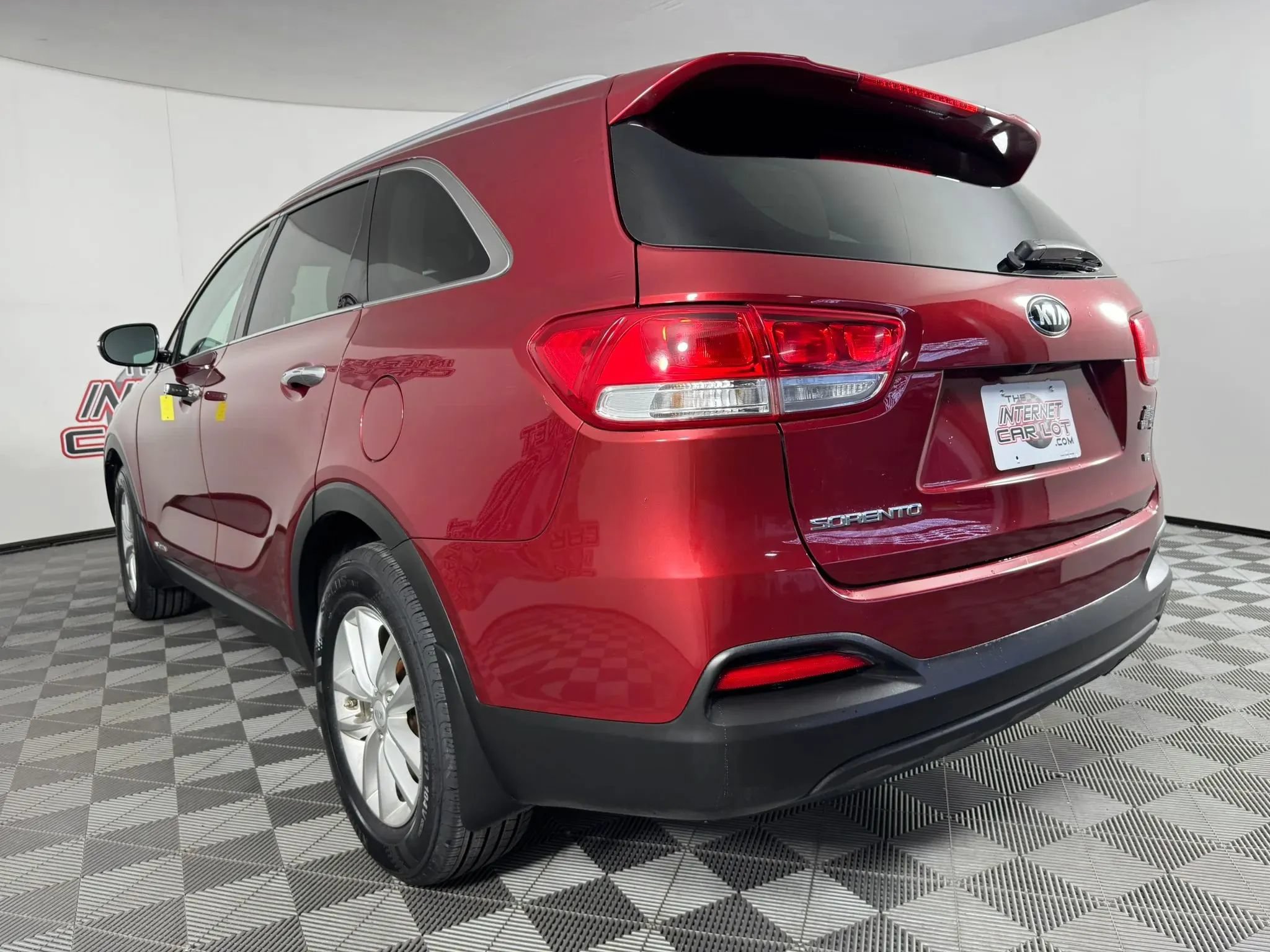Used 2017 Kia Sorento AWD image 24