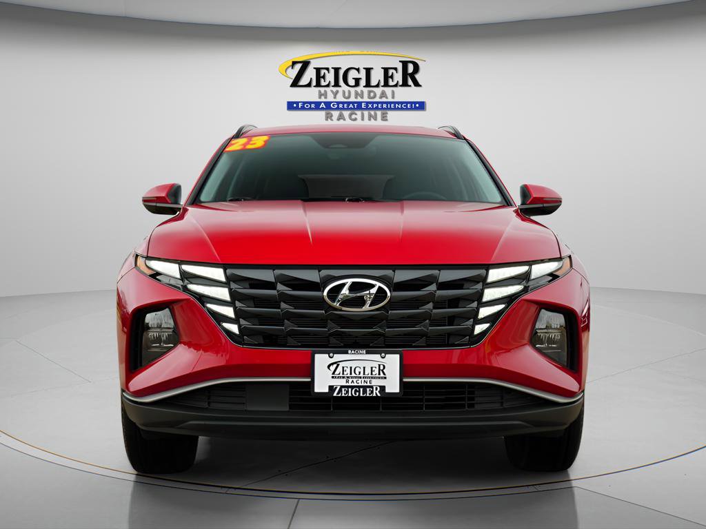 Certified 2023 Hyundai Tucson SEL w/ Convenience Package AWD/4WD image 2