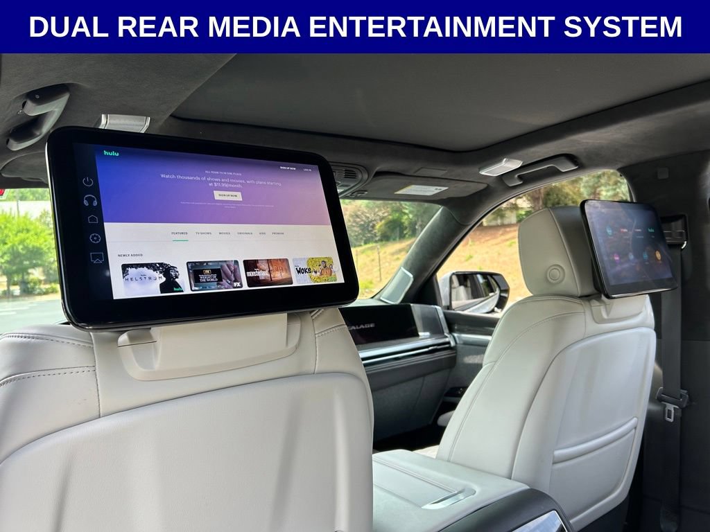 Used 2025 Cadillac Escalade V AWD/4WD image 3