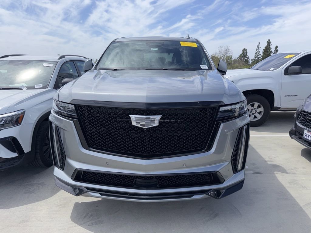 Certified 2023 Cadillac Escalade V w/ LPO, ONYX Package image 3