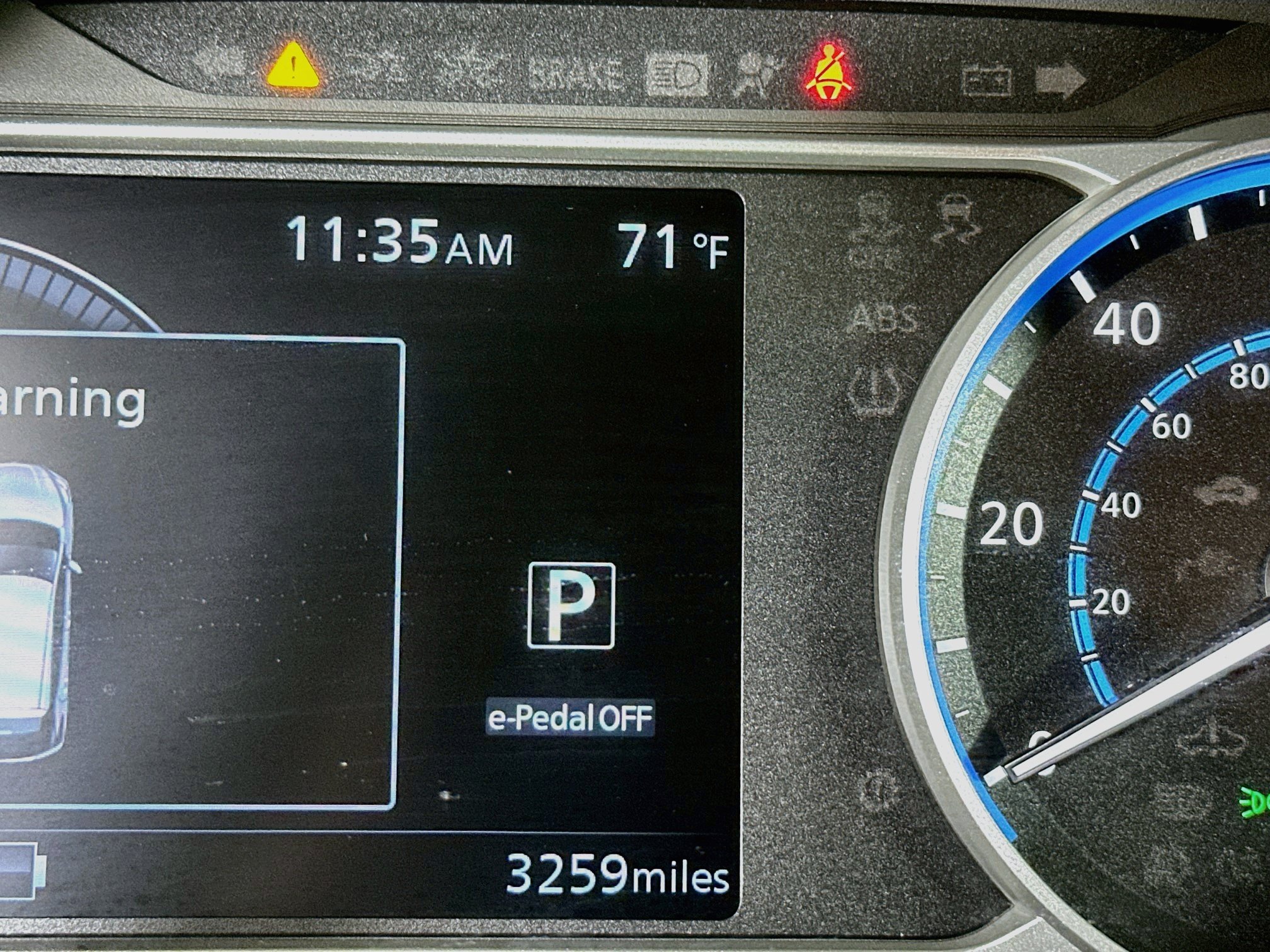 Used 2025 Nissan Leaf S FWD image 19