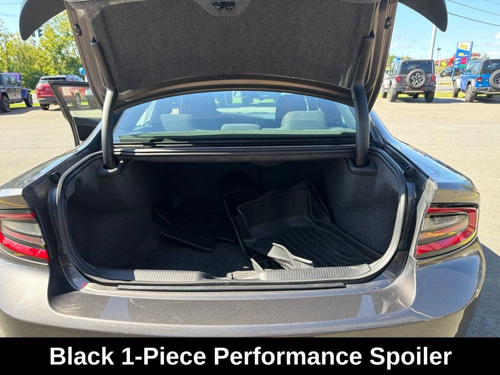Used 2022 Dodge Charger GT w/ Blacktop Package AWD/4WD image 17