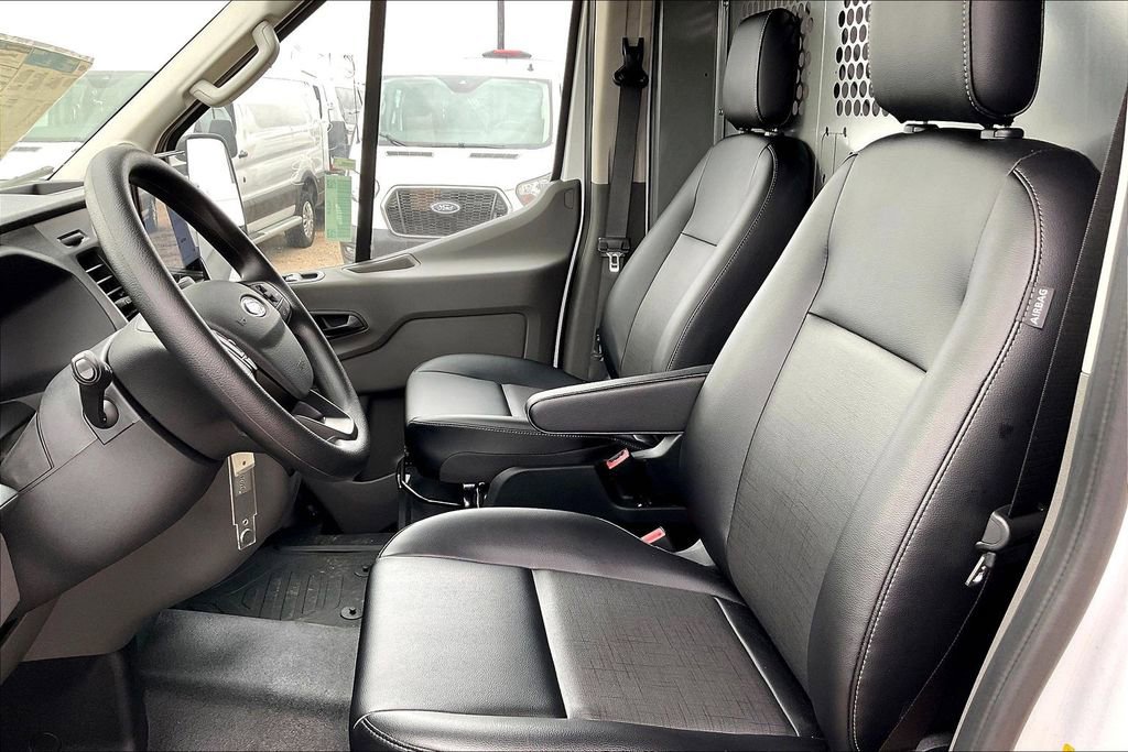 Used 2024 Ford Transit 150 148 Medium Roof RWD image 16