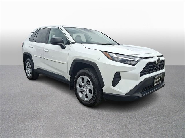 Used 2024 Toyota RAV4 LE image 3