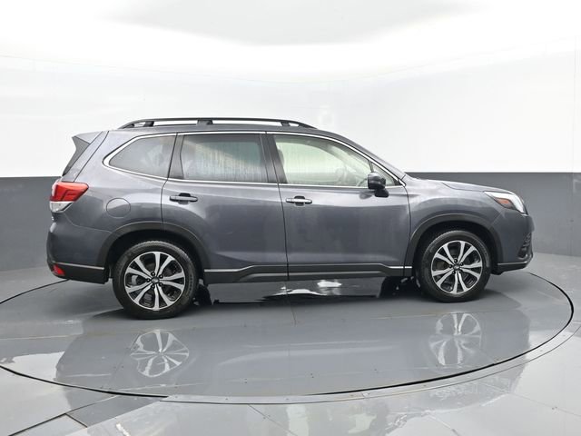 Used 2023 Subaru Forester Limited AWD/4WD image 4