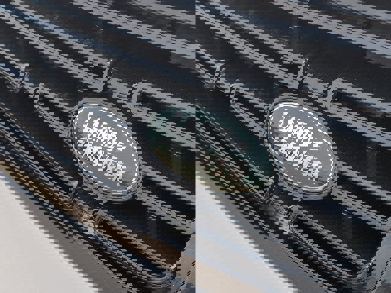 New 2026 Land Rover Range Rover Sport SE AWD/4WD image 11