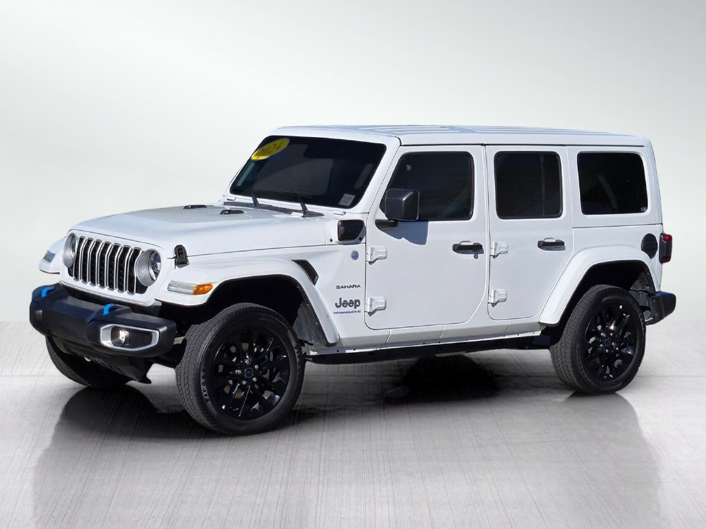Used 2024 Jeep Wrangler Unlimited Sahara AWD/4WD image 6