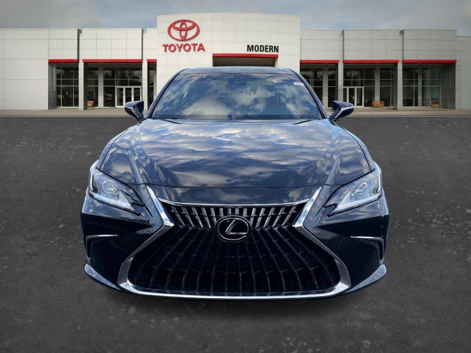 Used 2024 Lexus ES 350 w/ Premium Package image 2