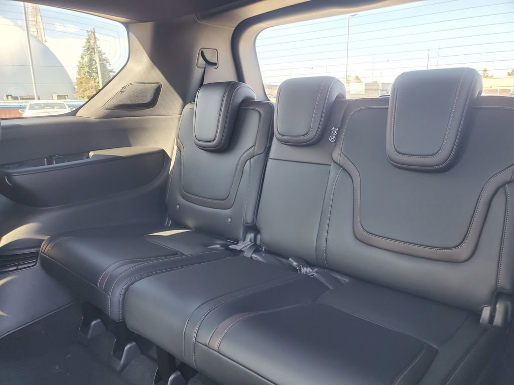 New 2026 Nissan Armada SL w/ Captain's Chari Seat Package image 33