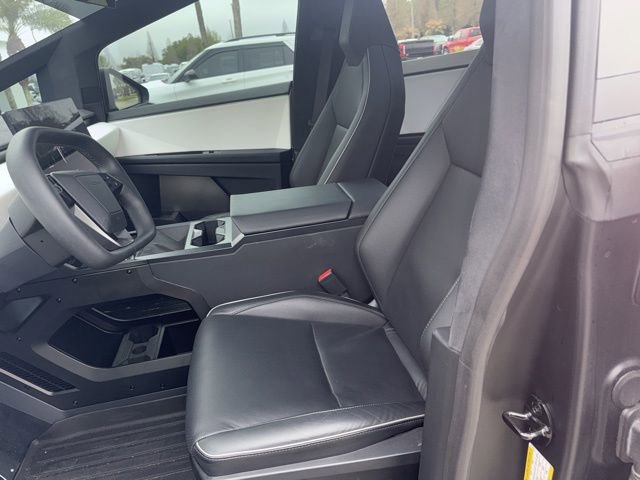 Used 2024 Tesla Cybertruck Cyberbeast image 9