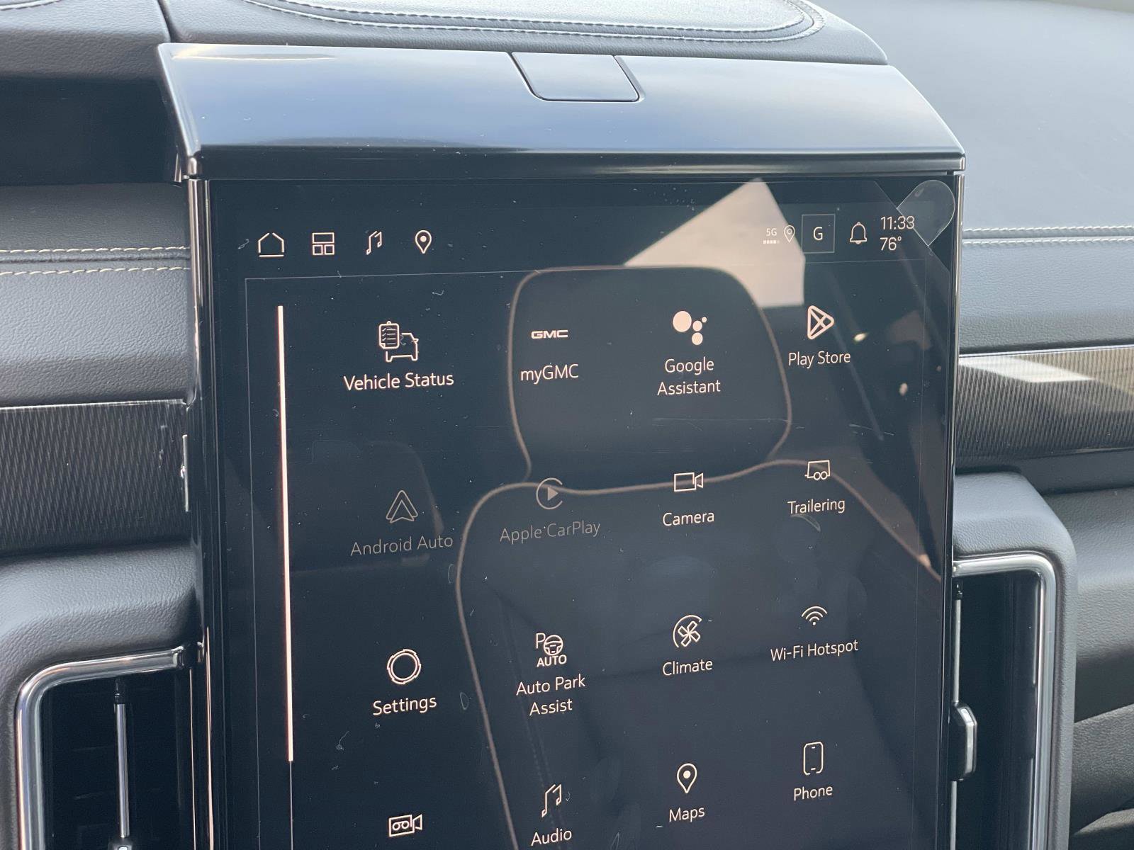 New 2026 GMC Yukon XL Elevation image 13