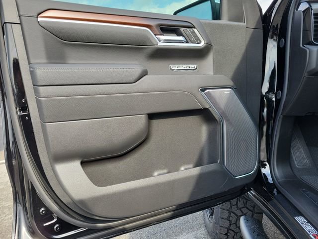 New 2026 GMC Sierra 1500 Denali w/ Technology Package image 17