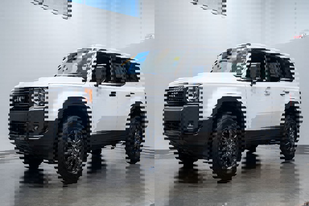 Used 2024 Toyota Land Cruiser 1958 image 3