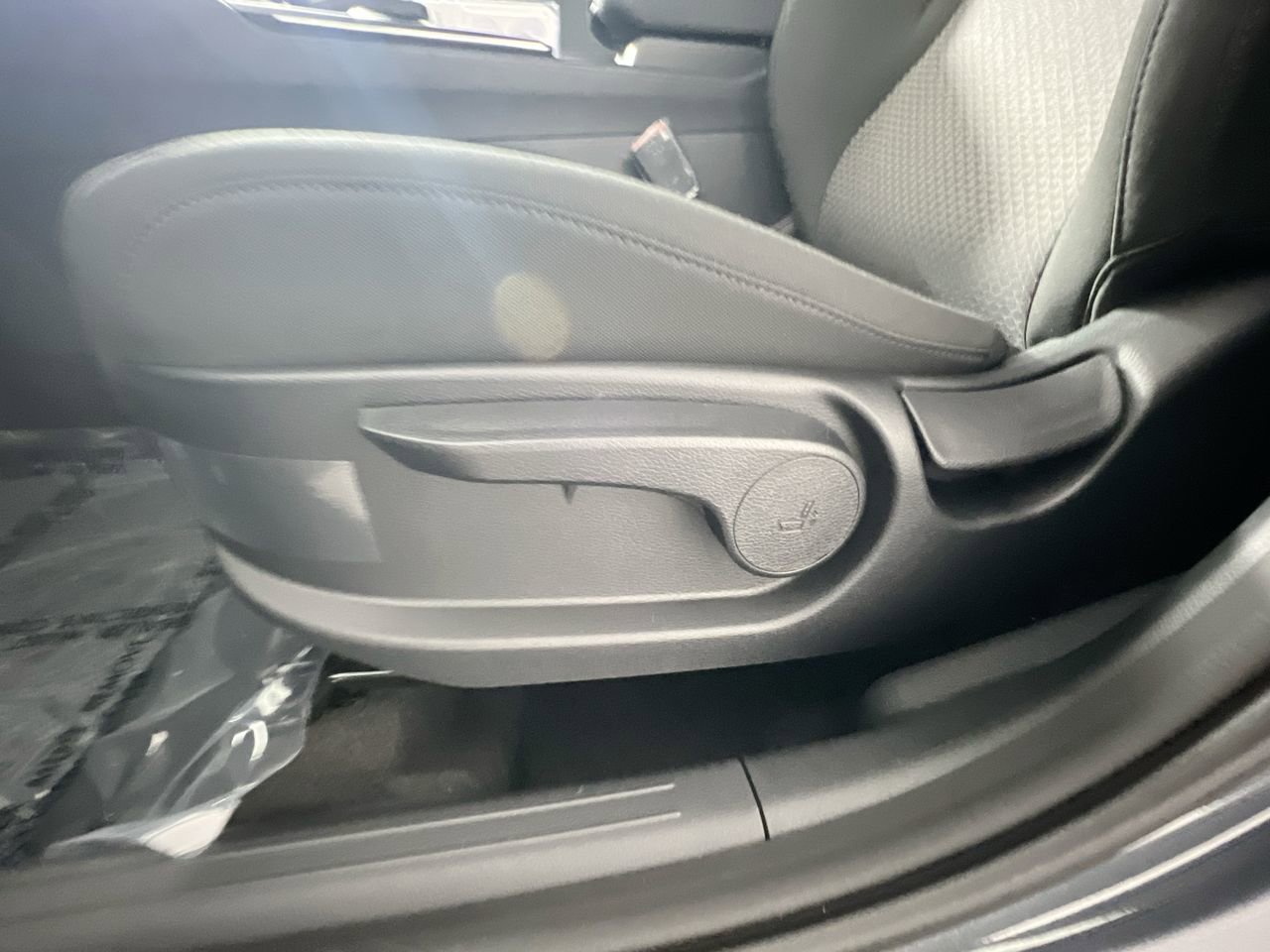 New 2026 Kia Sportage LX image 15