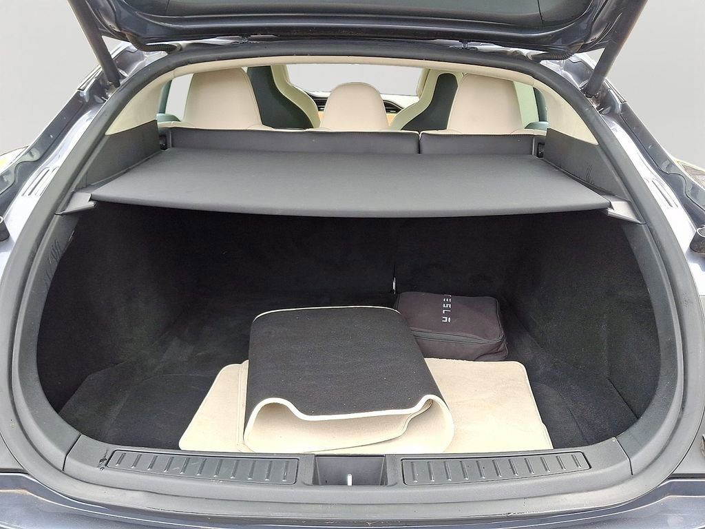 Used 2018 Tesla Model S 100D image 29