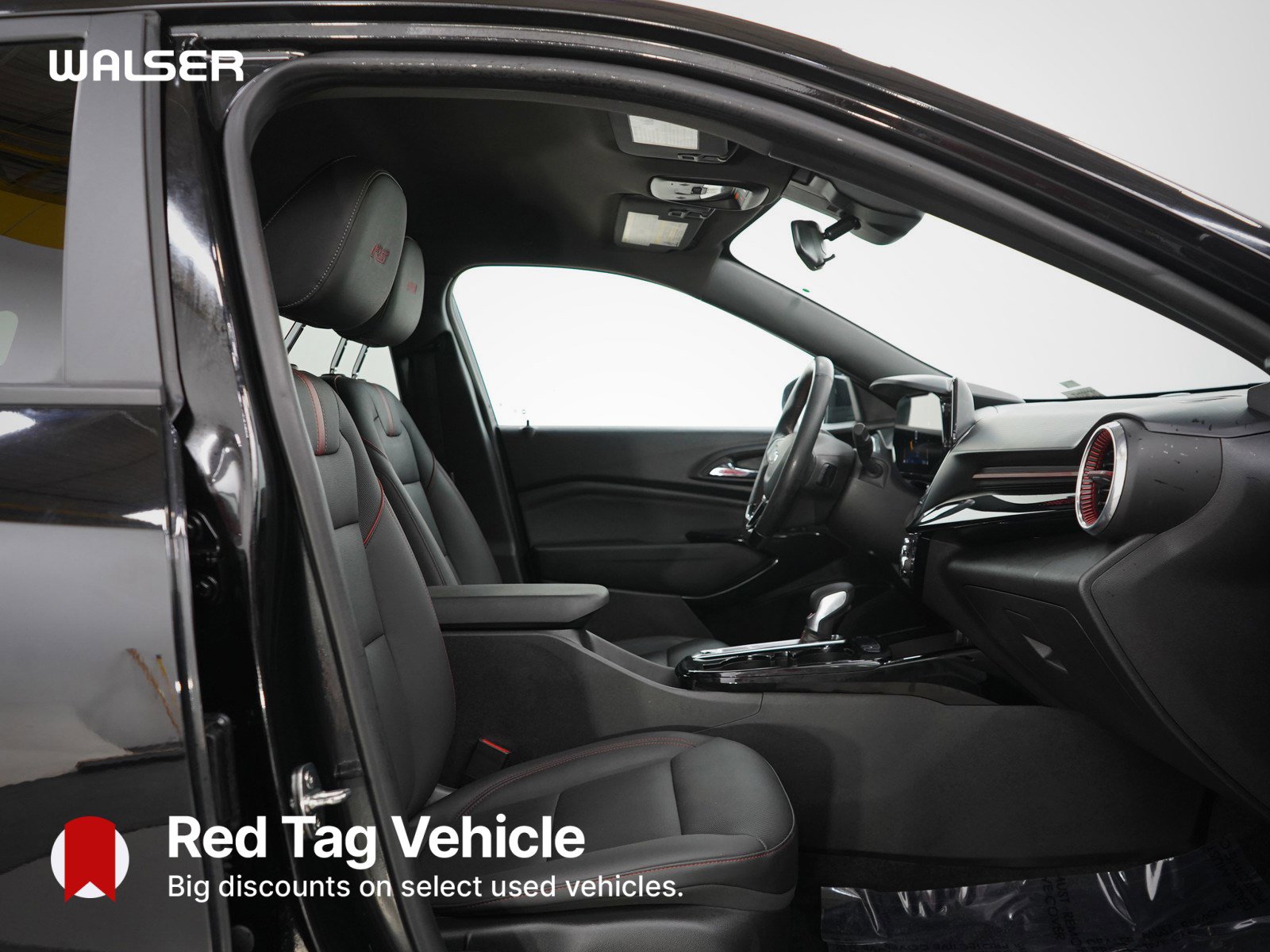 Used 2024 Chevrolet Trax RS w/ Driver Confidence Package image 11