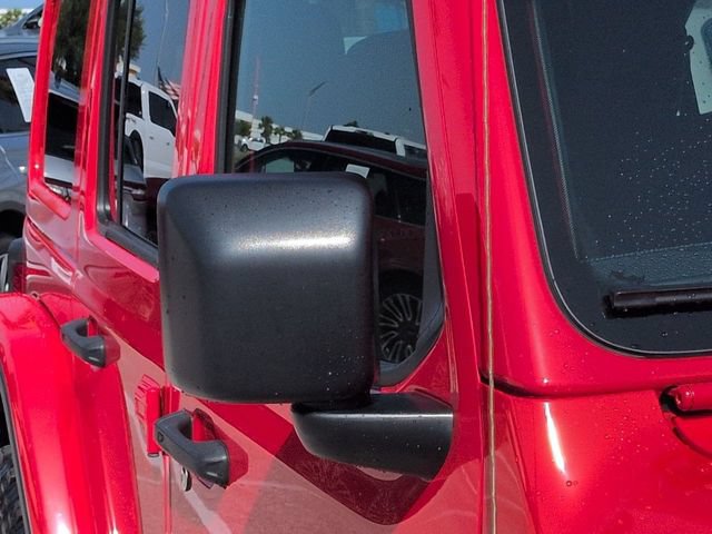 Used 2023 Jeep Wrangler Unlimited Rubicon AWD/4WD image 12