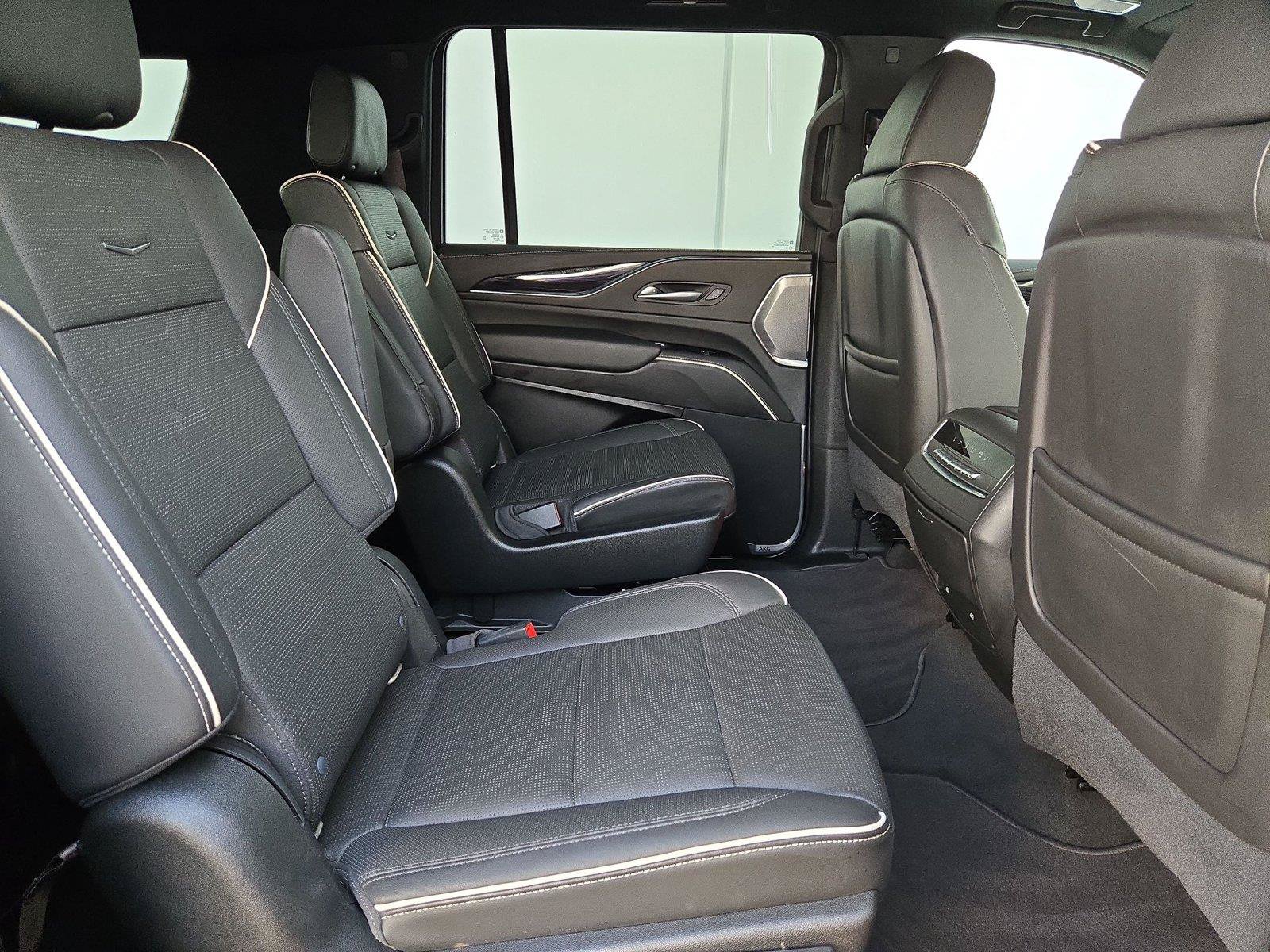 Used 2021 Cadillac Escalade ESV Sport w/ Driver Assist Tech Package RWD image 30