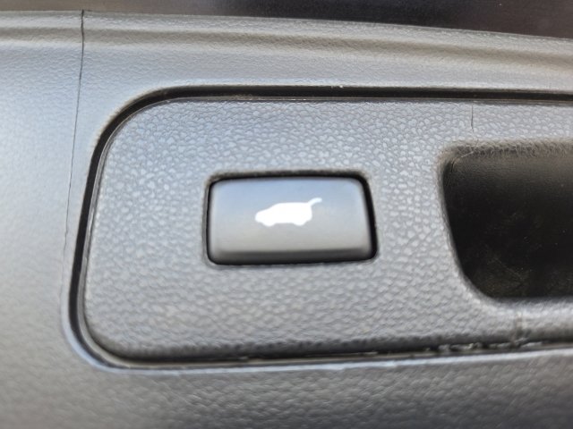 Used 2013 Honda Pilot Touring image 14