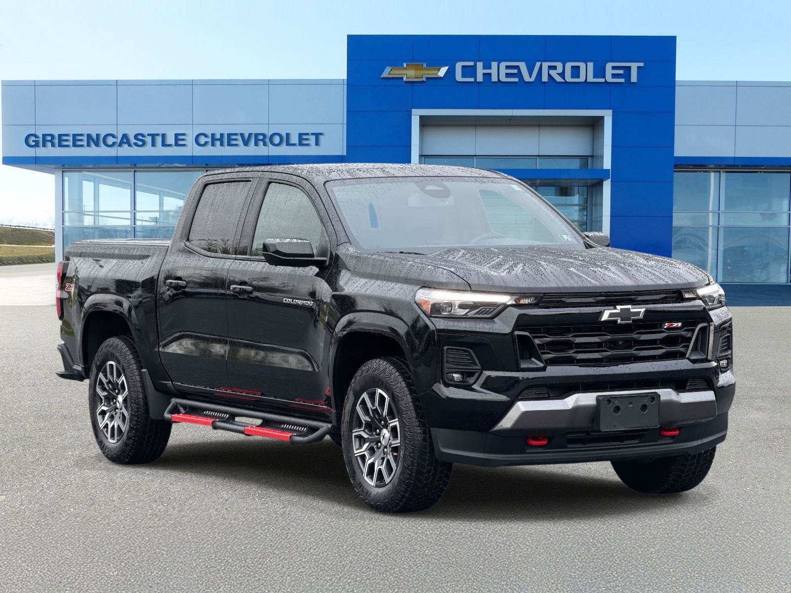 Used 2023 Chevrolet Colorado Z71 w/ Z71 Convenience Package 2