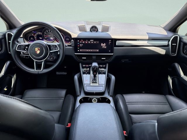 Used 2022 Porsche Cayenne Platinum Edition AWD/4WD image 26