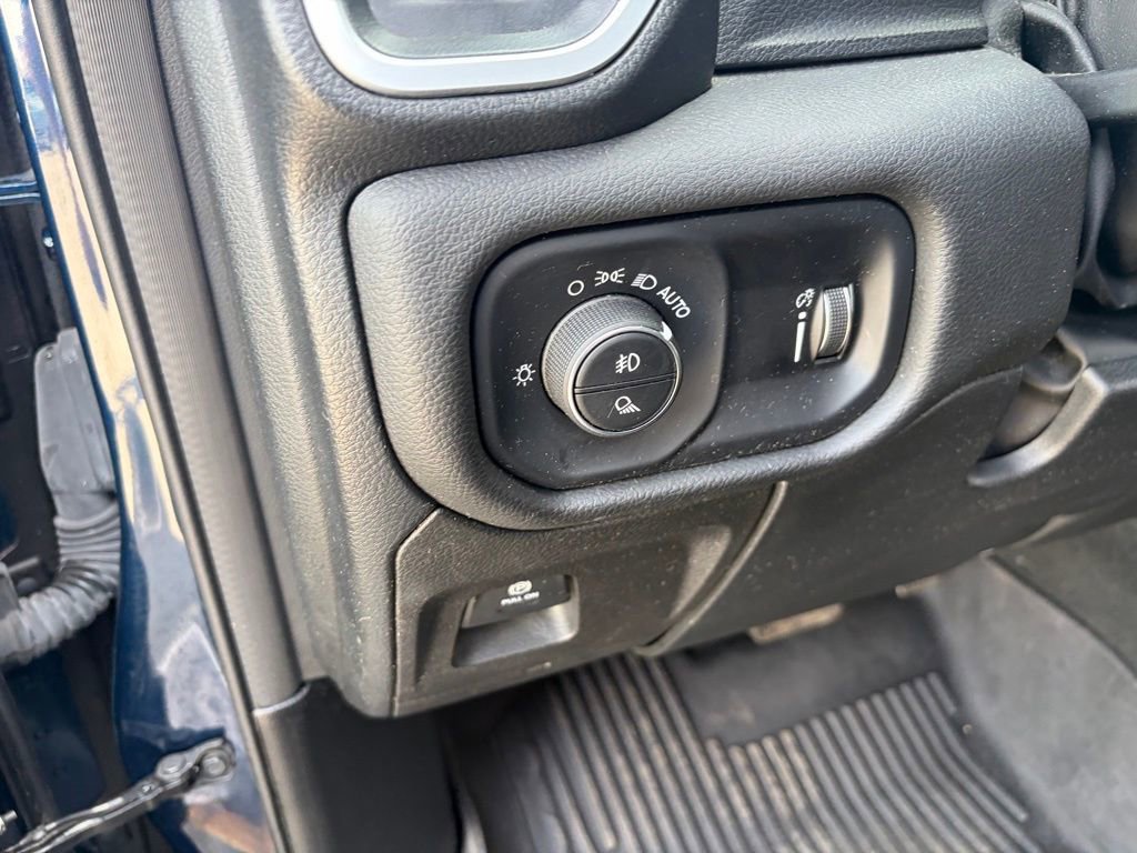 Used 2023 RAM 1500 Big Horn AWD/4WD image 20