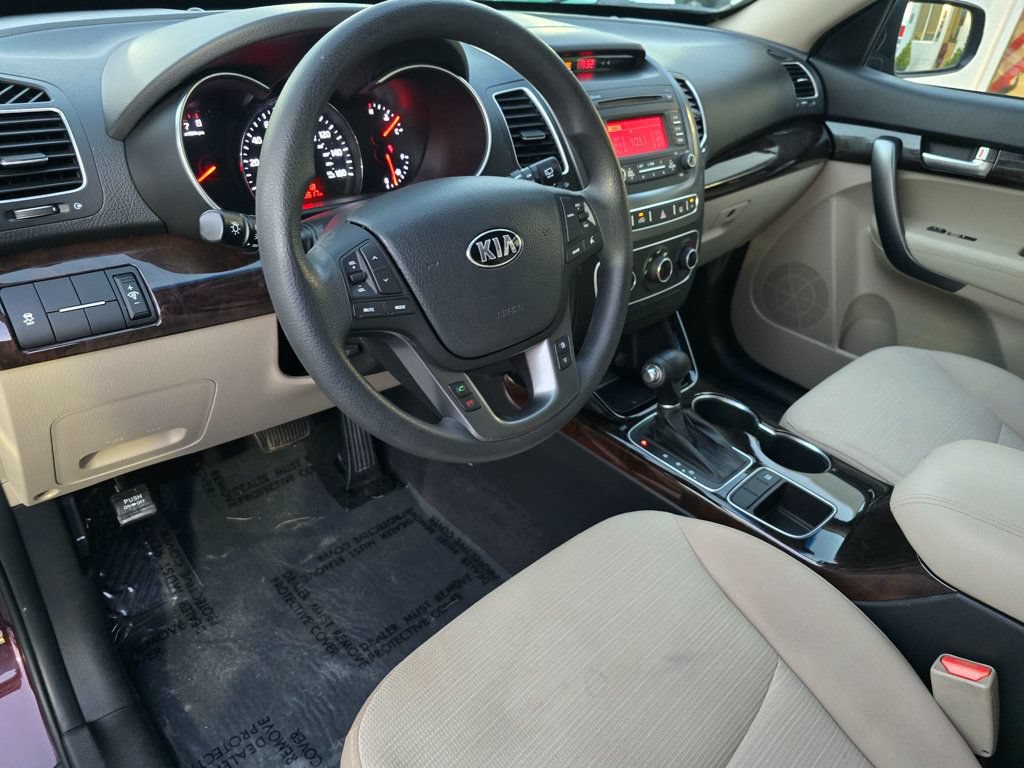 Used 2014 Kia Sorento LX FWD image 9