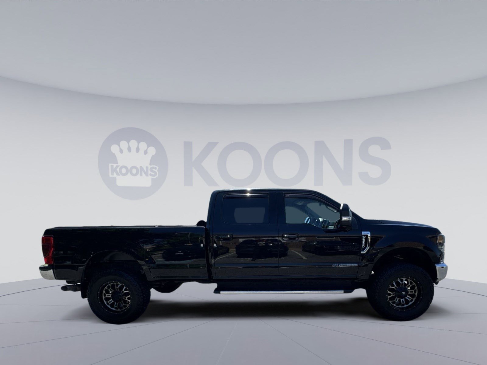 Used 2020 Ford F350 Lariat w/ Lariat Ultimate Package AWD/4WD image 8