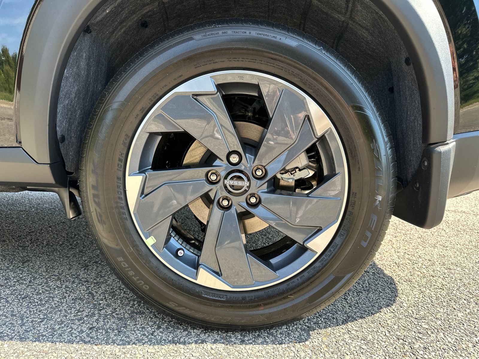 New 2026 Nissan Rogue SV image 20