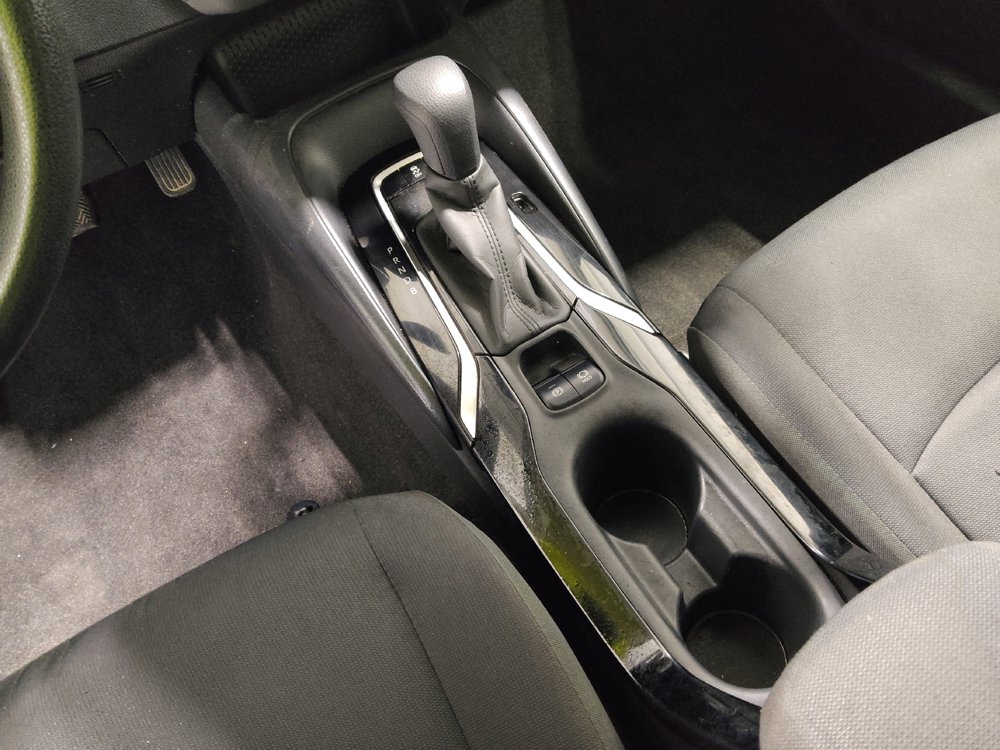 Used 2022 Toyota Corolla LE image 26