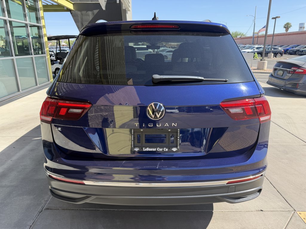 Used 2022 Volkswagen Tiguan SE FWD image 13