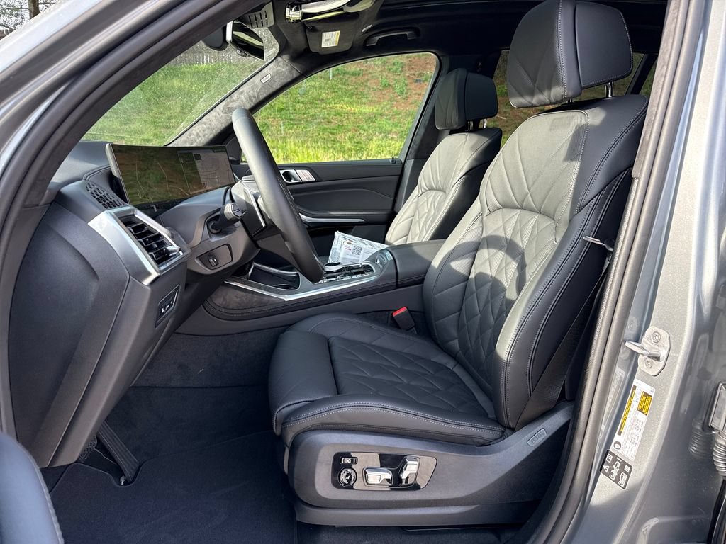 New 2026 BMW X7 xDrive40i AWD/4WD image 10