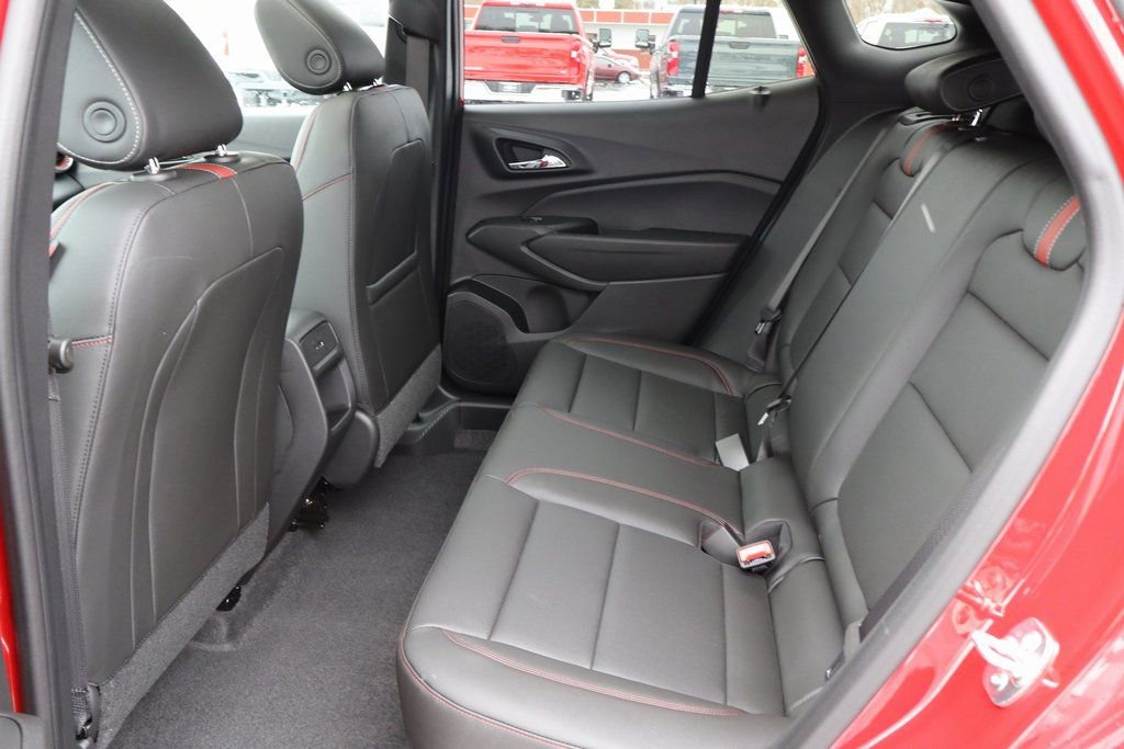 New 2026 Chevrolet Trax RS w/ Sunroof Package image 22