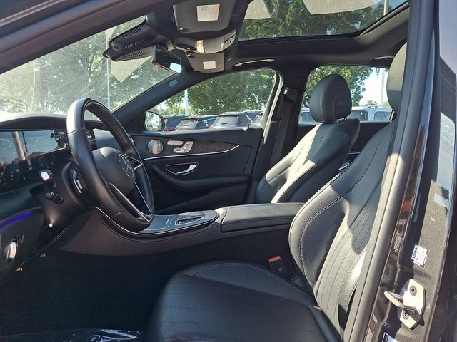Used 2023 Mercedes-Benz E 350 4MATIC Sedan image 16