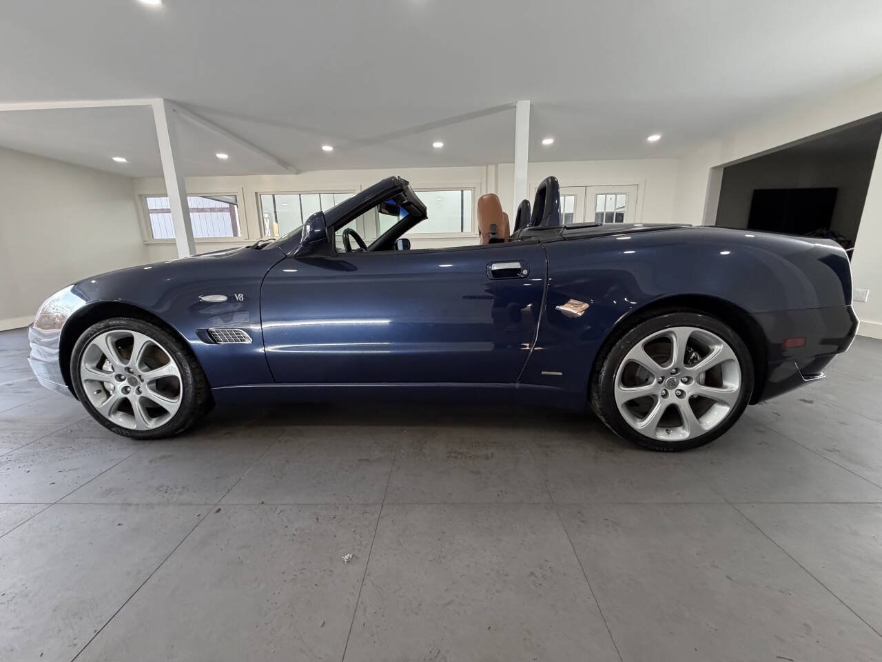 Used 2005 Maserati Spyder GT RWD image 11