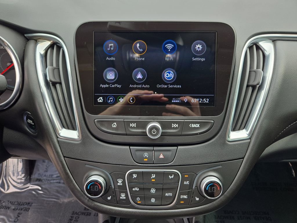 Used 2020 Chevrolet Malibu LT w/ Leather Package image 23