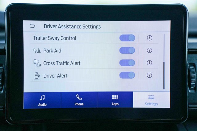 Used 2023 Ford Explorer XLT image 48