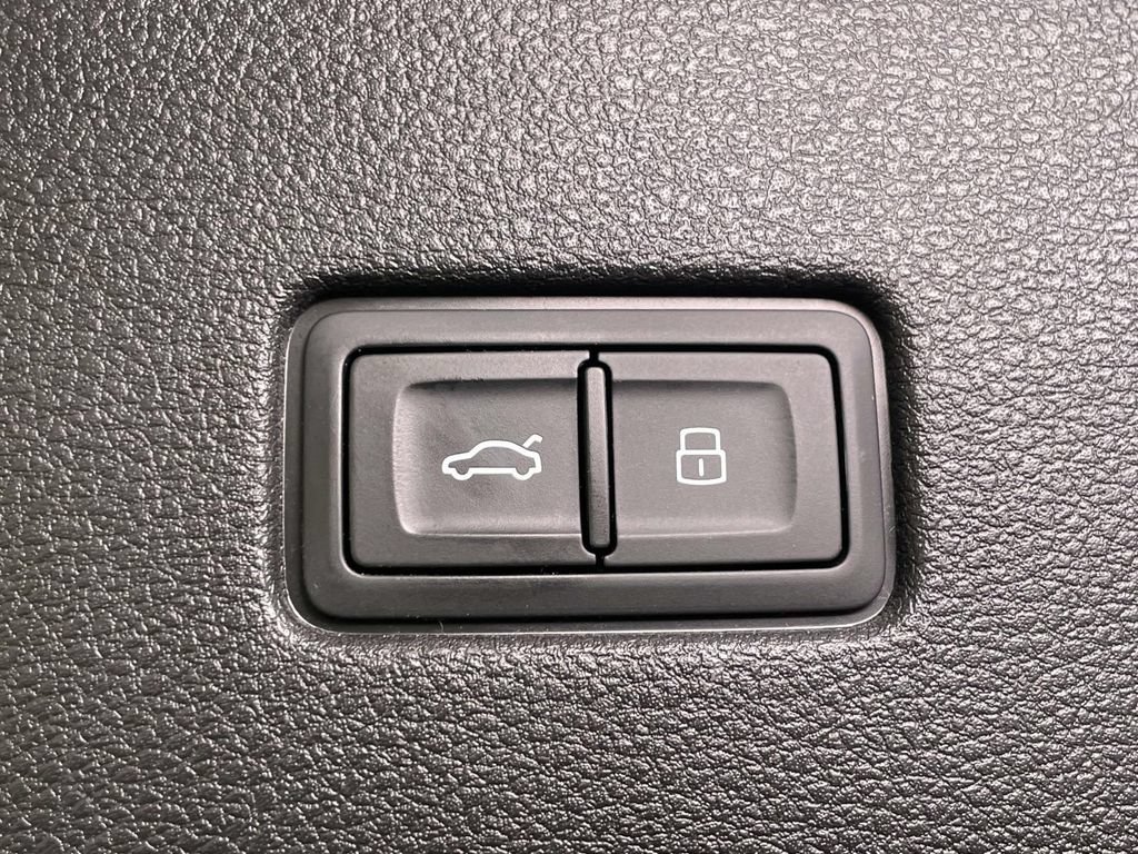 Used 2021 Audi SQ8 Premium Plus AWD/4WD image 21