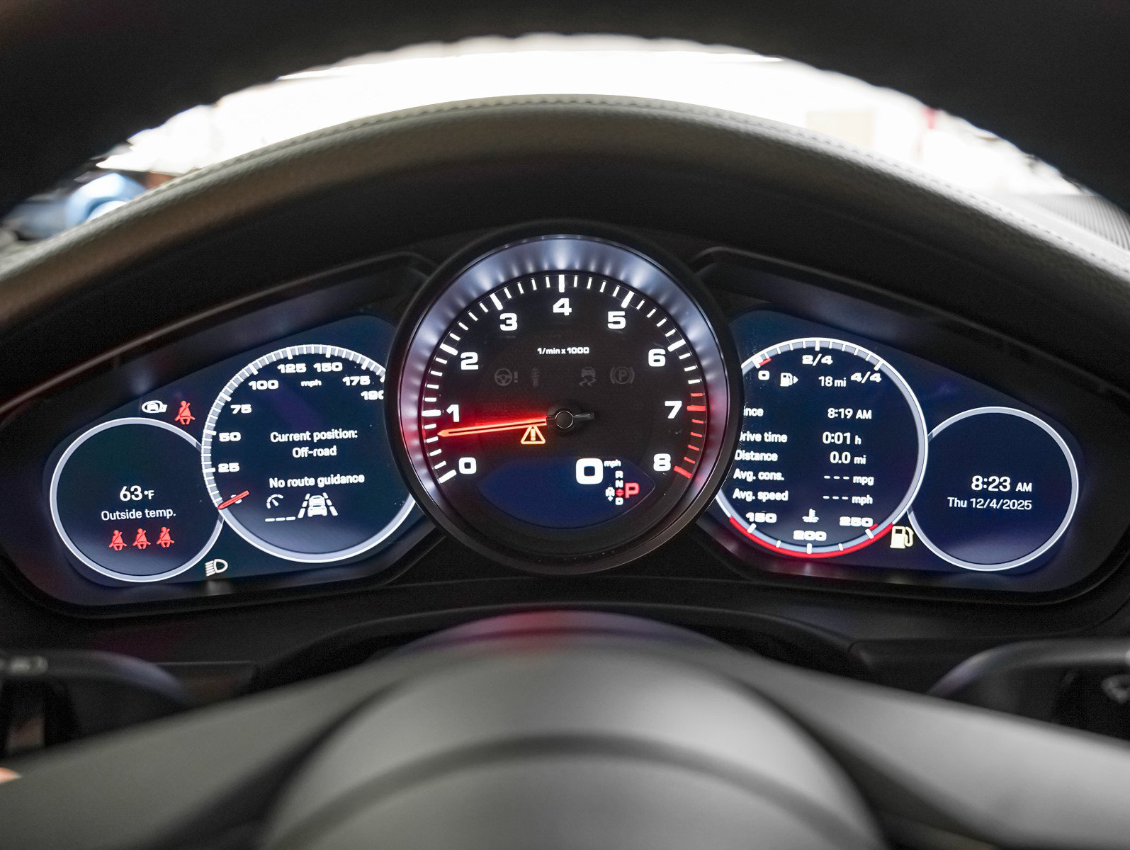 Used 2023 Porsche Panamera 4 Platinum Edition w/ Assistance Package image 18