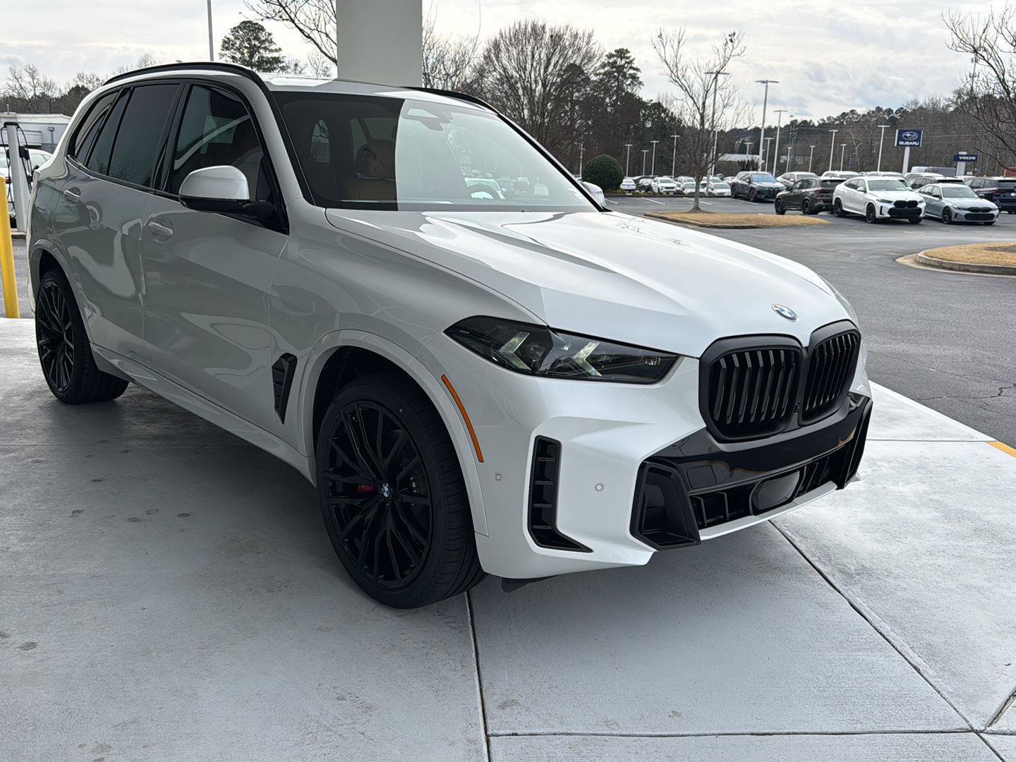 New 2026 BMW X5 sDrive40i image 6