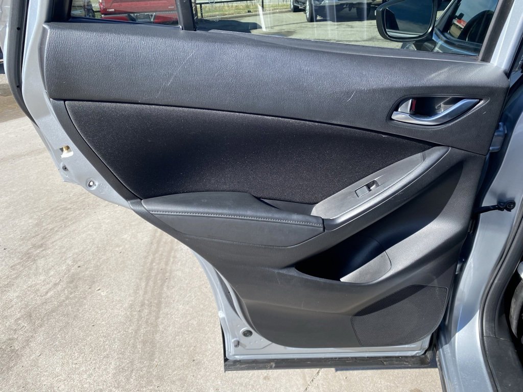 Used 2016 MAZDA CX-5 Touring image 14